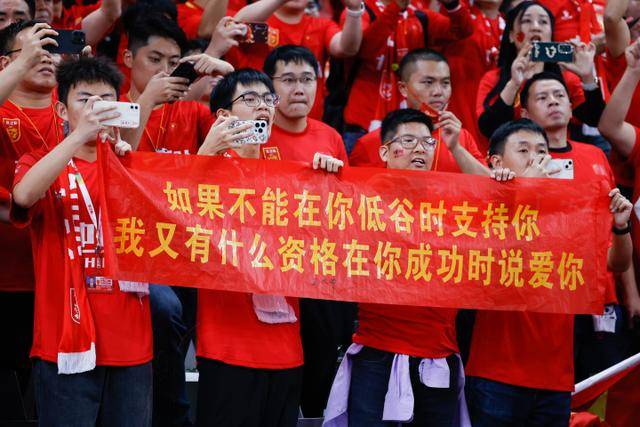 中国乒乓球队在亚锦赛收获四金，李天阳屈居男单亚军